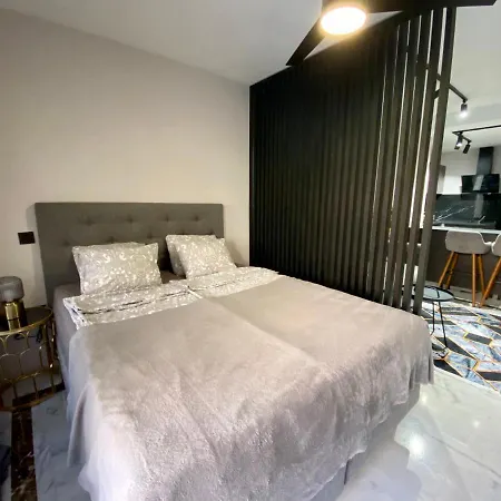Golden Mile 2-bedroom Marbella